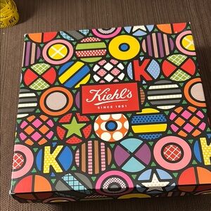 Kiehl's Vibrant Red and Yellow Box